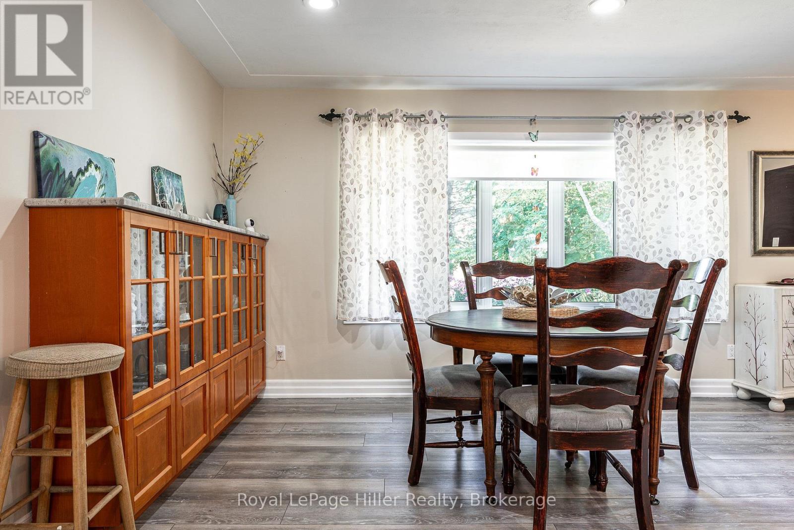 950 O'LOANE AVENUE - Image 15