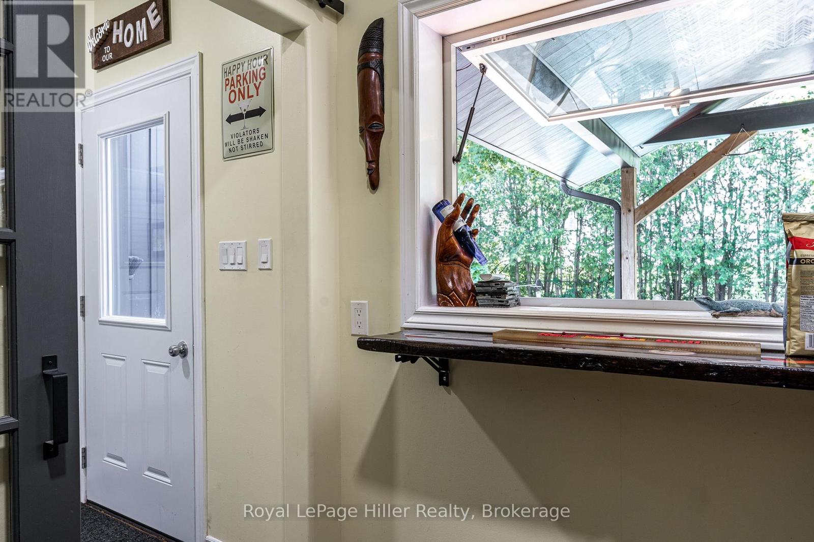 950 O'LOANE AVENUE - Image 20