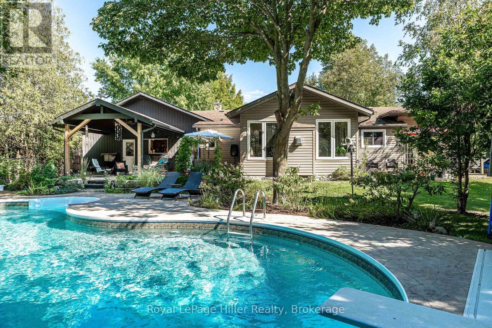 950 O'LOANE AVENUE - Image 30