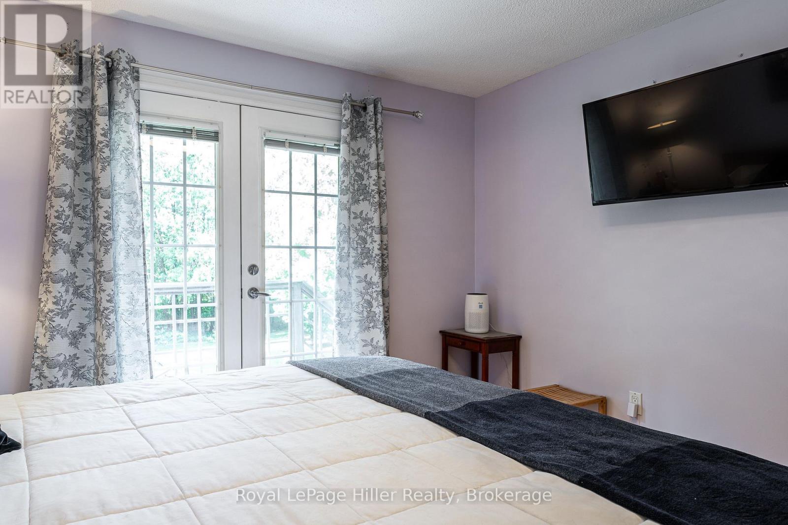 950 O'LOANE AVENUE - Image 44
