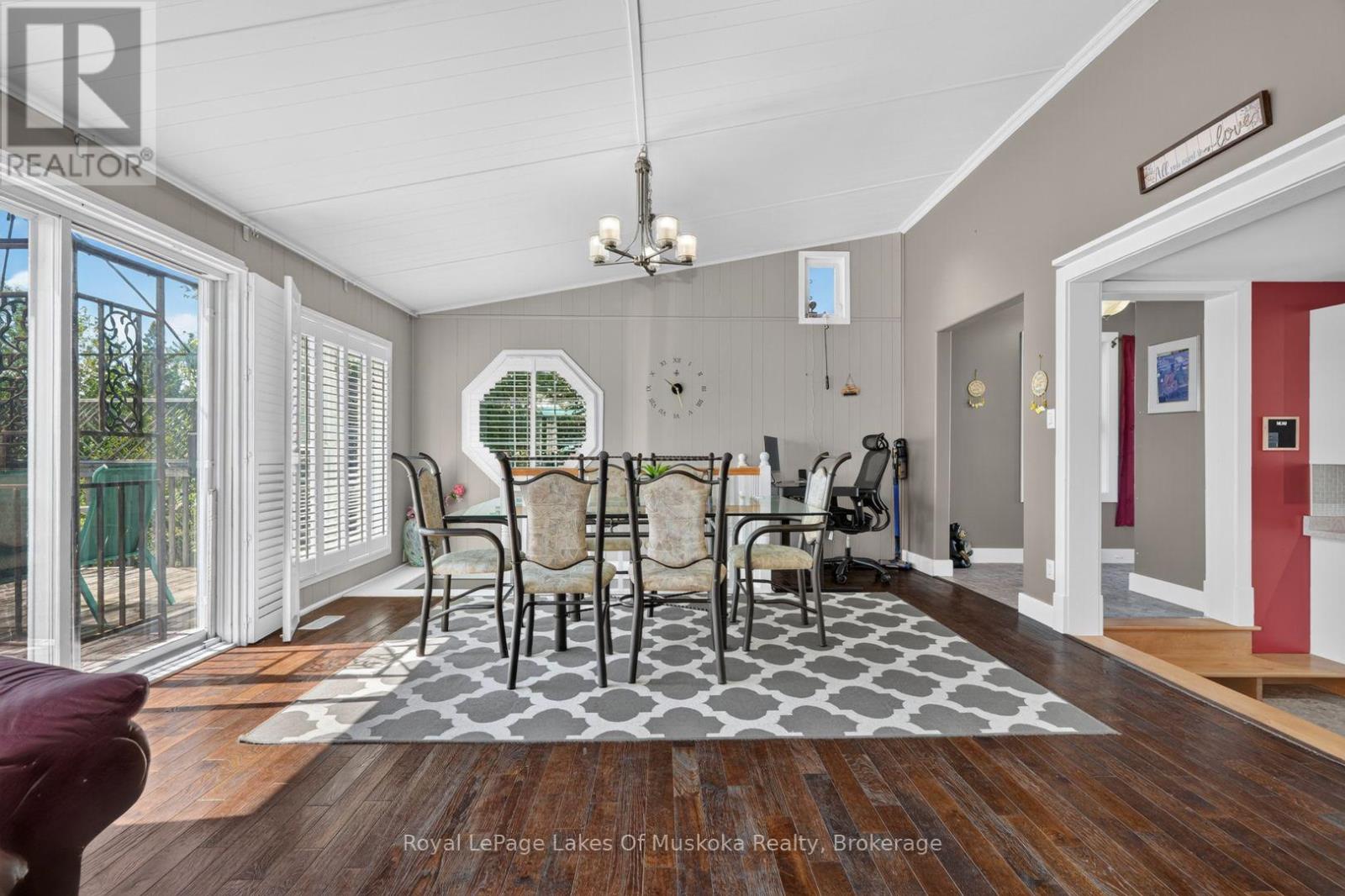 117 MAIN STREET - Image 10
