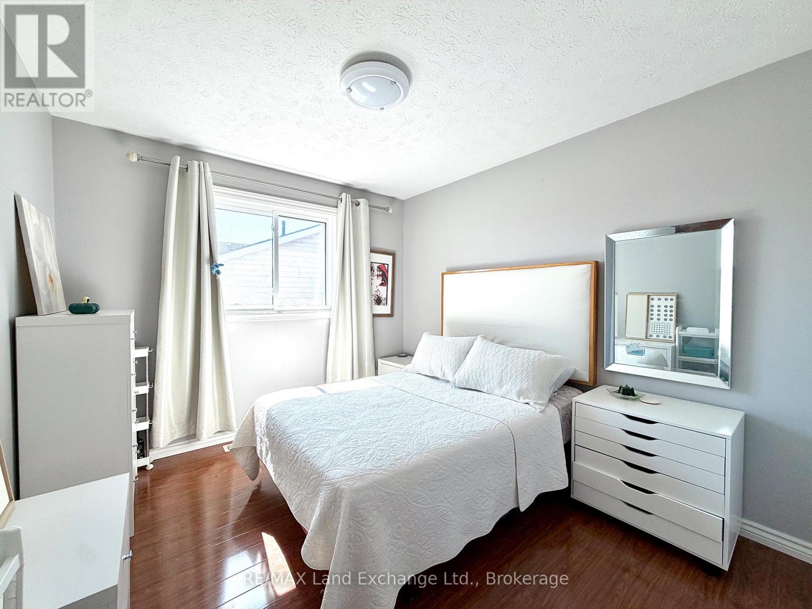 493 JOSEPH STREET - 11