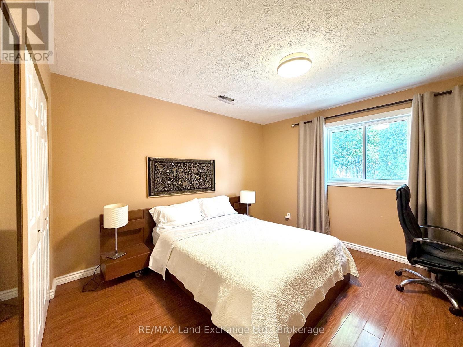 493 JOSEPH STREET - 18