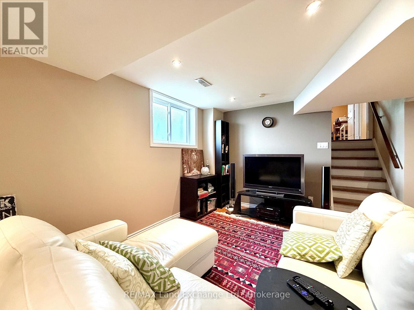 493 JOSEPH STREET - Image 19
