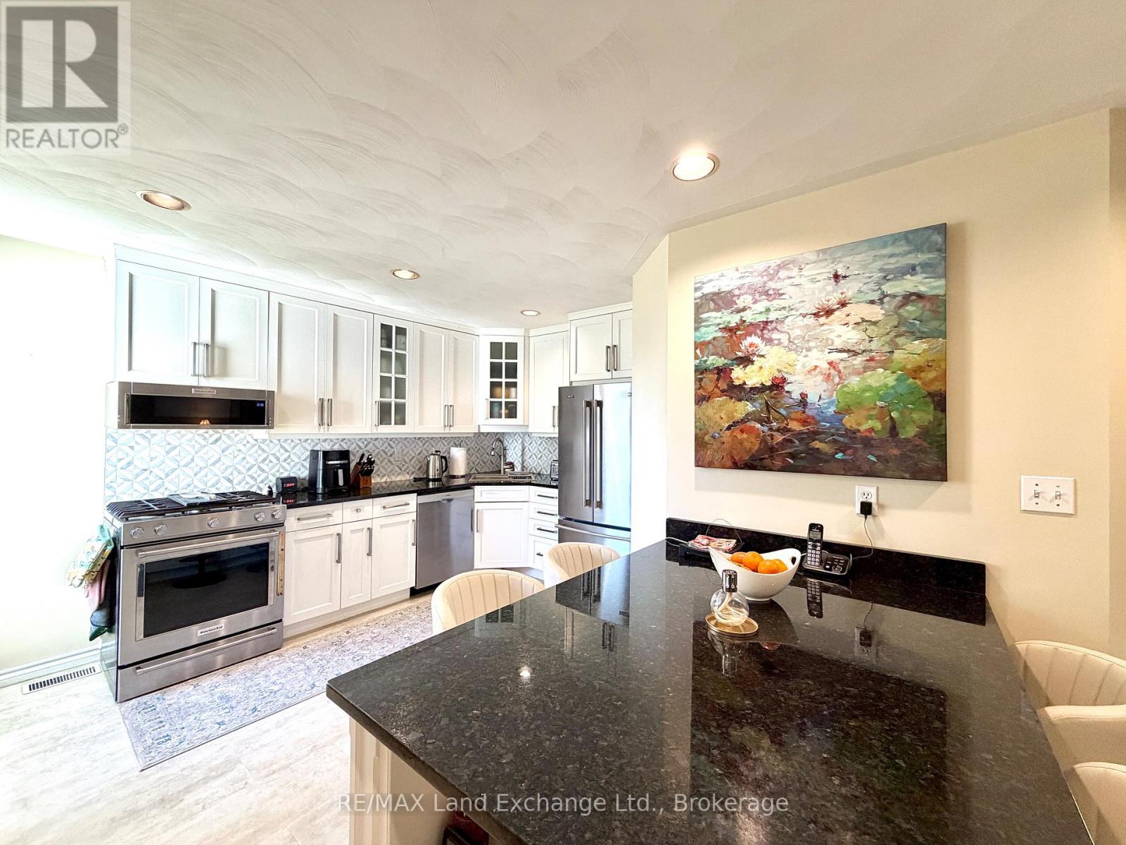 493 JOSEPH STREET - Image 8