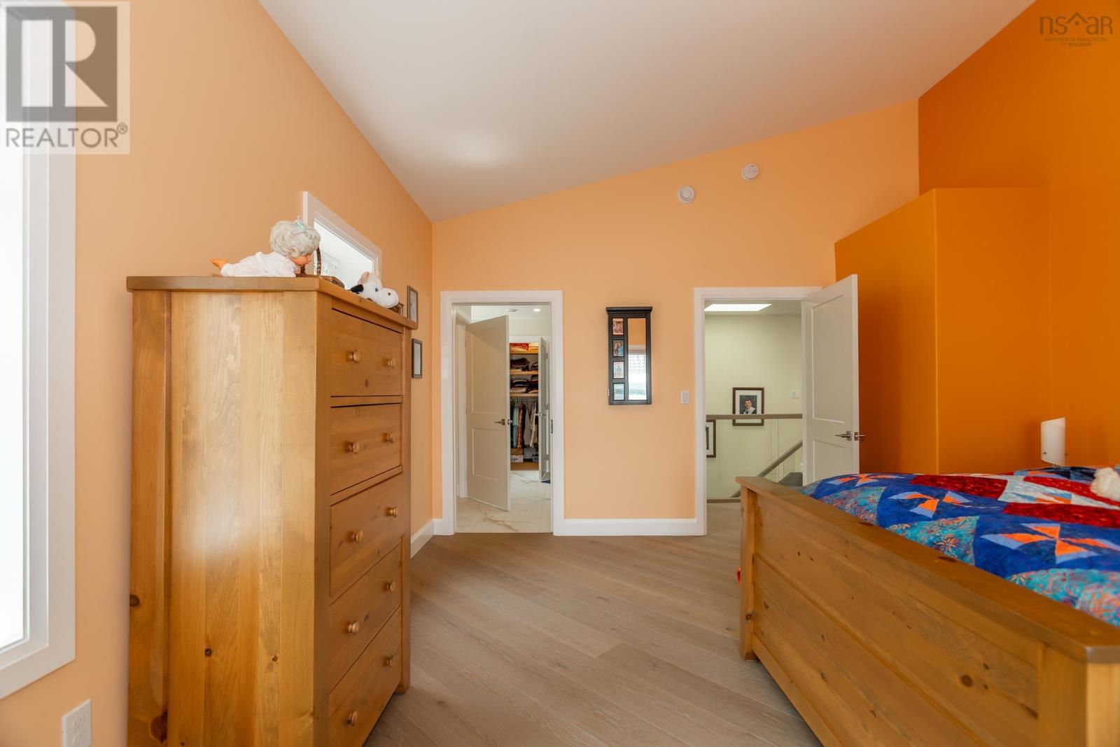 Property 21 of 50 of 2918 Granville Road