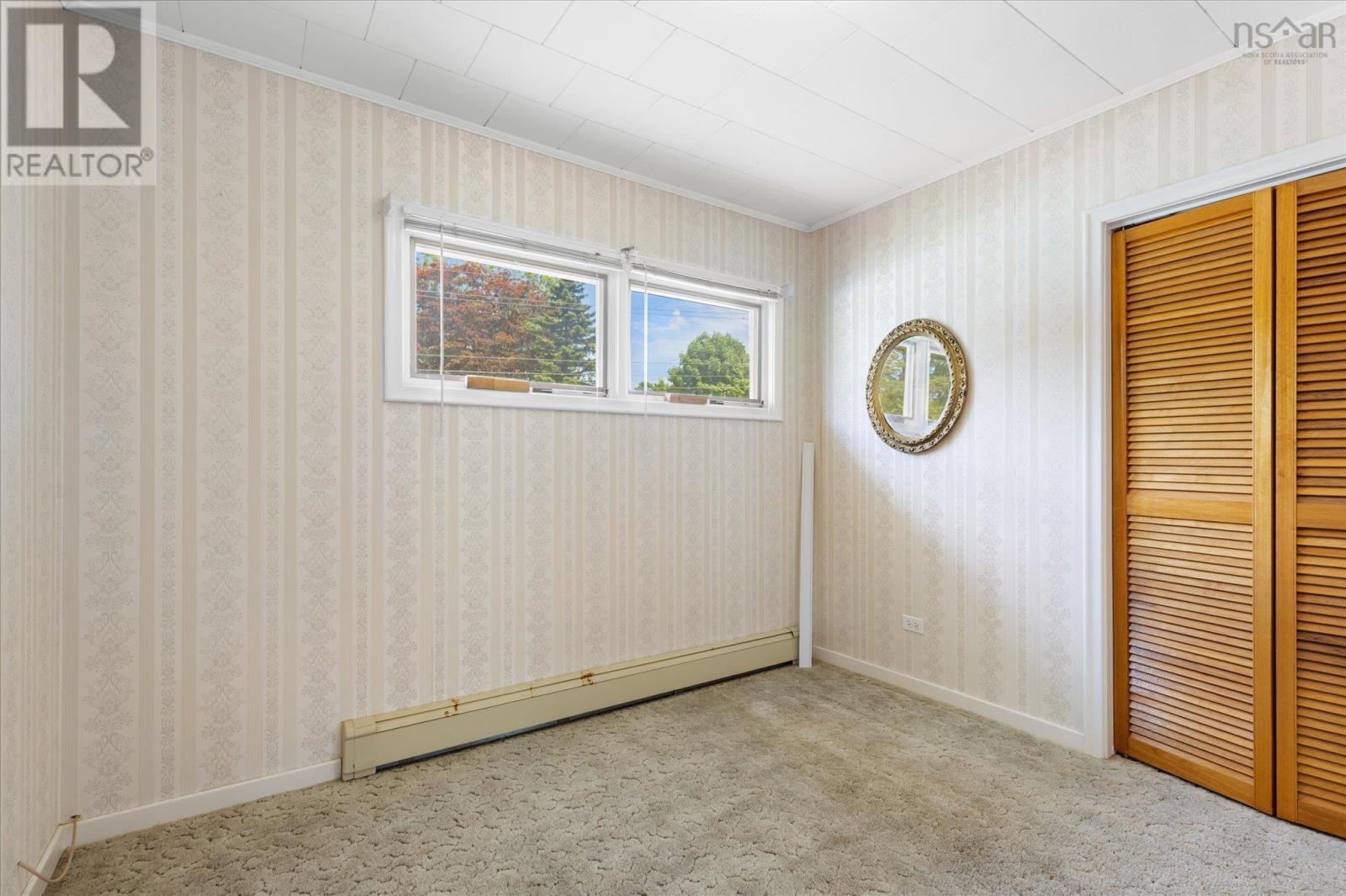 Property 21 of 41 of 133 Hammond Street