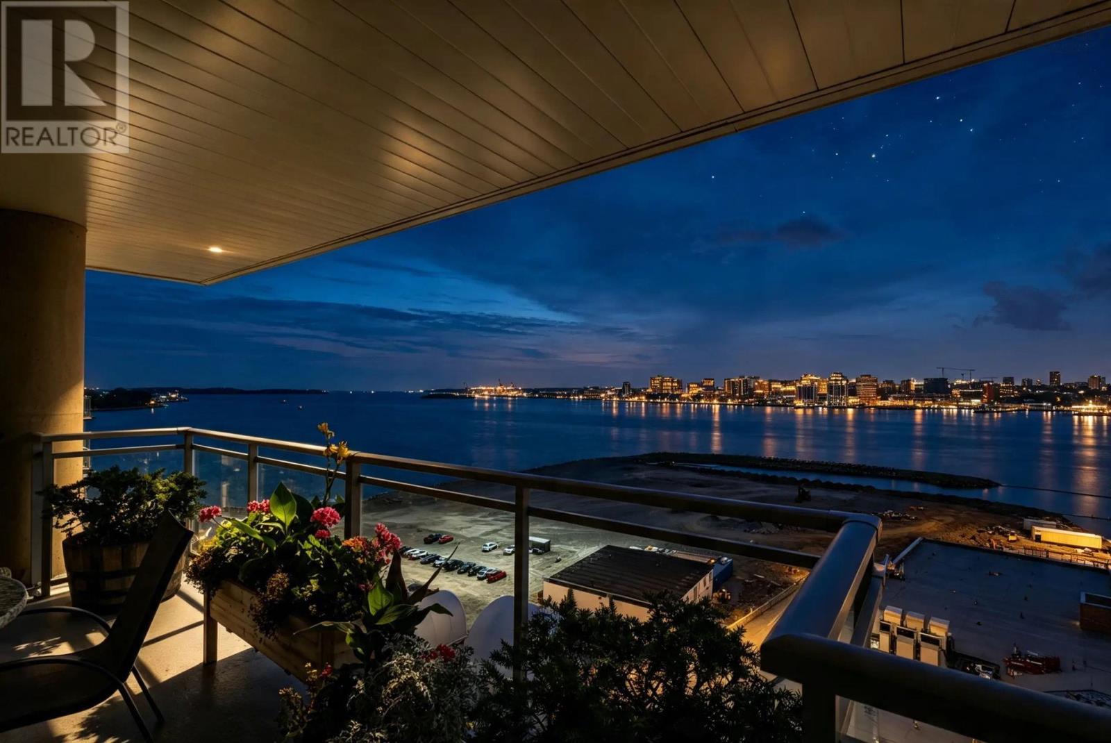 1203 31 Kings Wharf Place