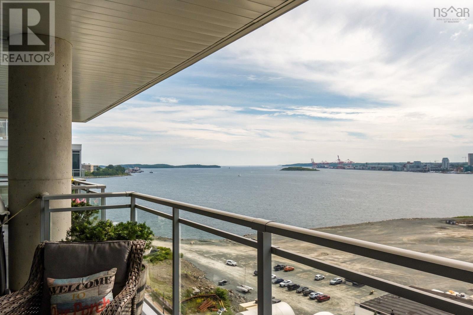 Property 29 of 52 of 1203 31 Kings Wharf Place