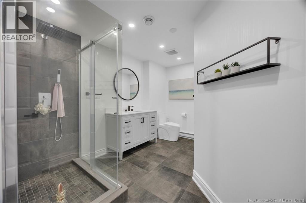 3 Watercrest Road - 35