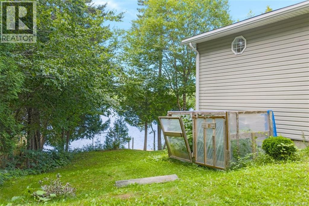 3 Watercrest Road - 39