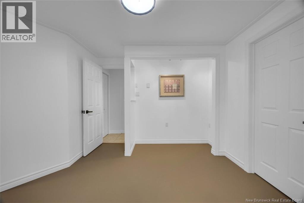 3 Watercrest Road - 28