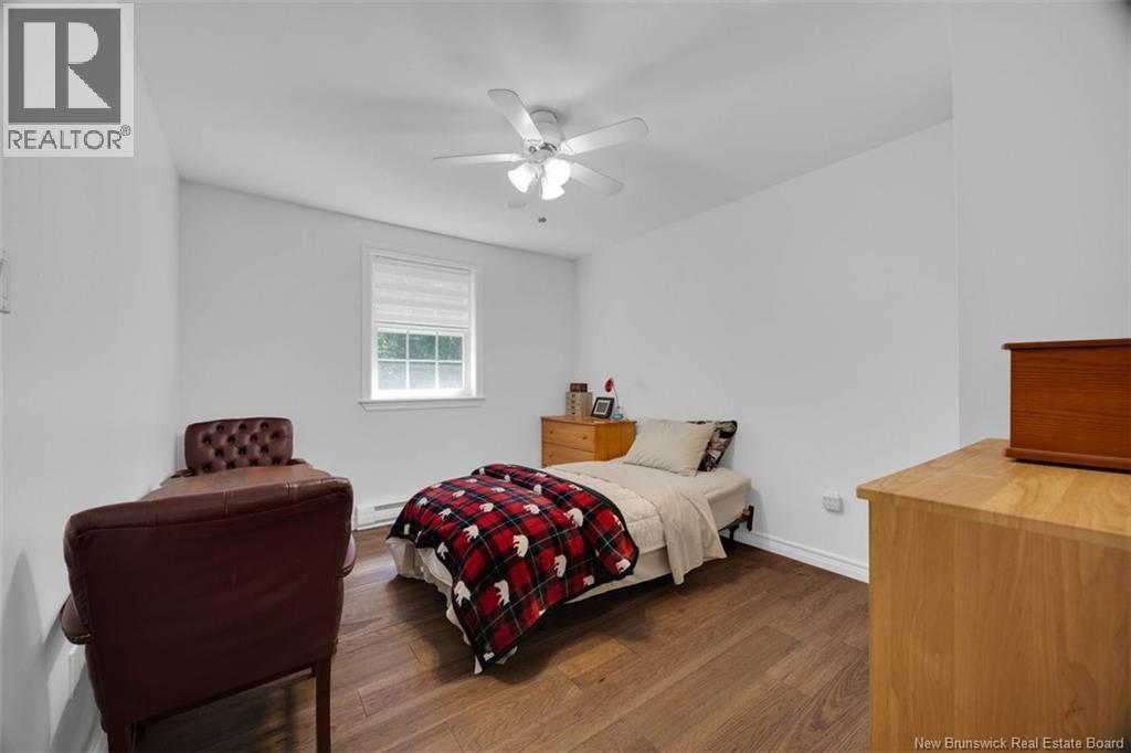 3 Watercrest Road - 26