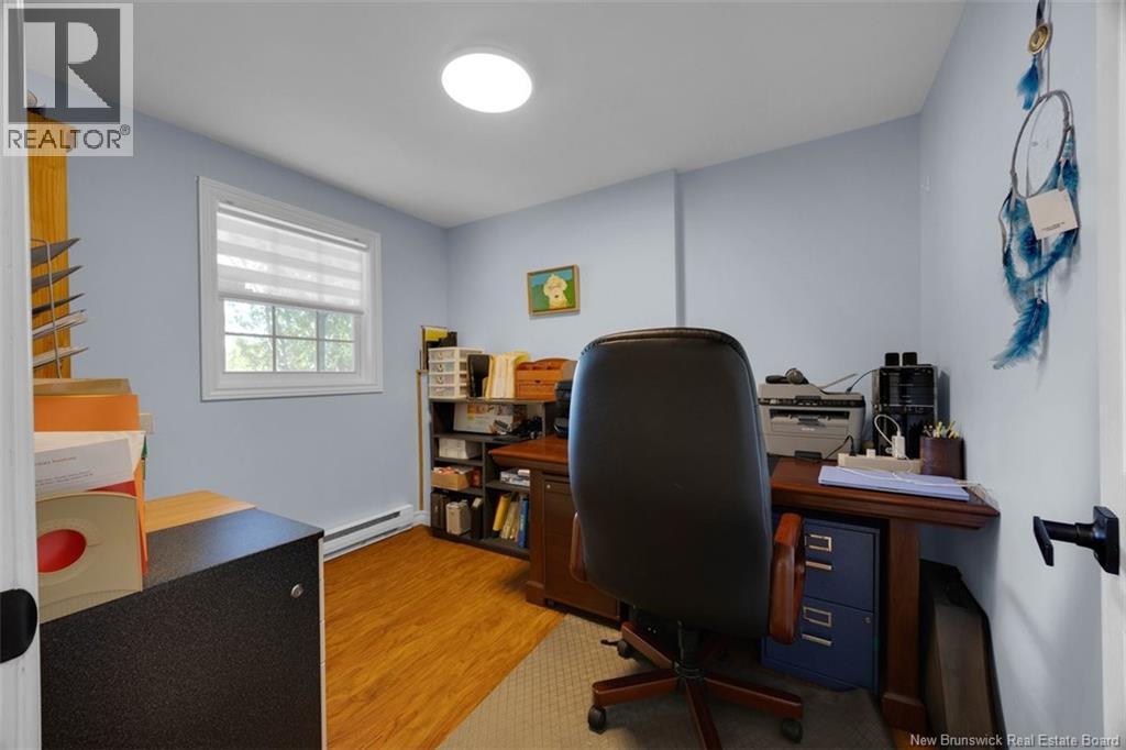 3 Watercrest Road - 31