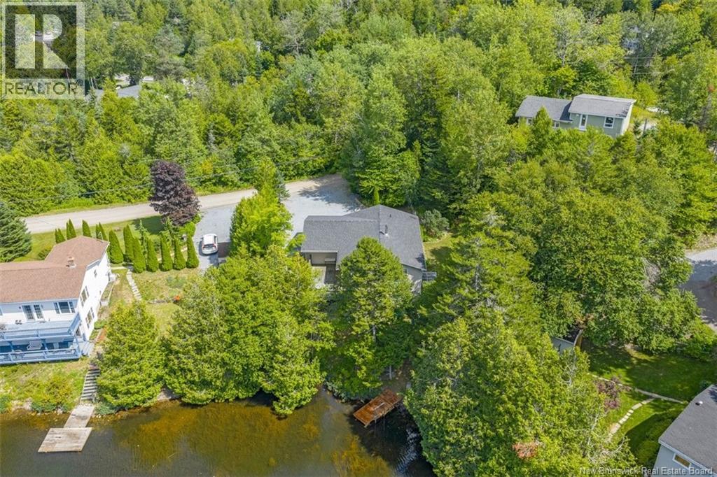 3 Watercrest Road - 45