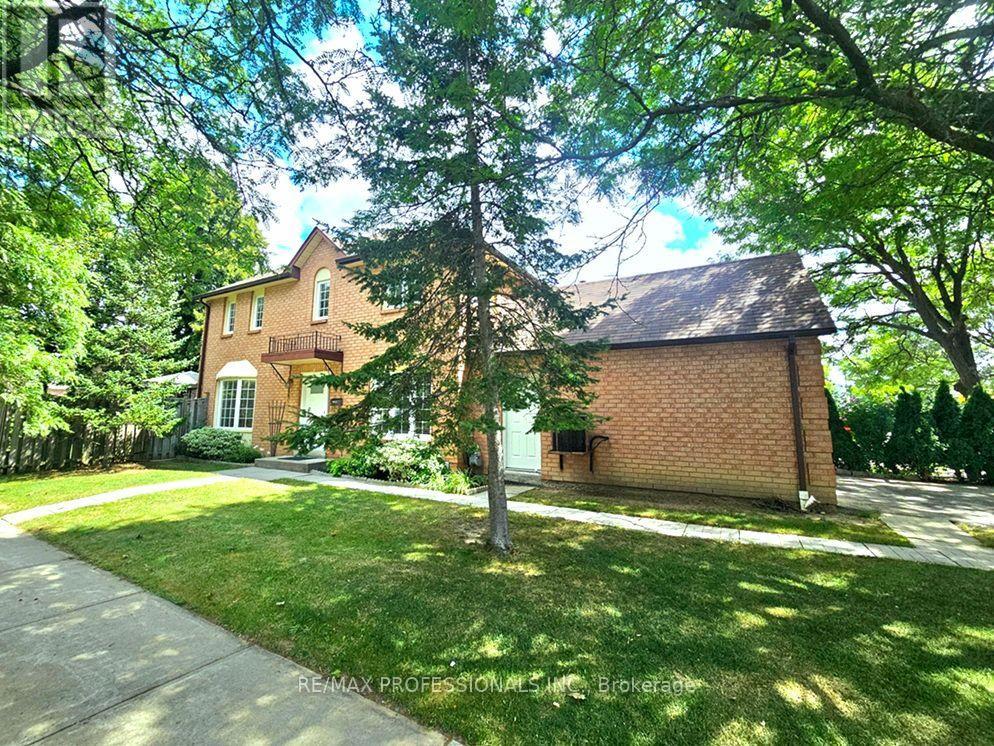 Photo of 500 Silverthorne Crescent