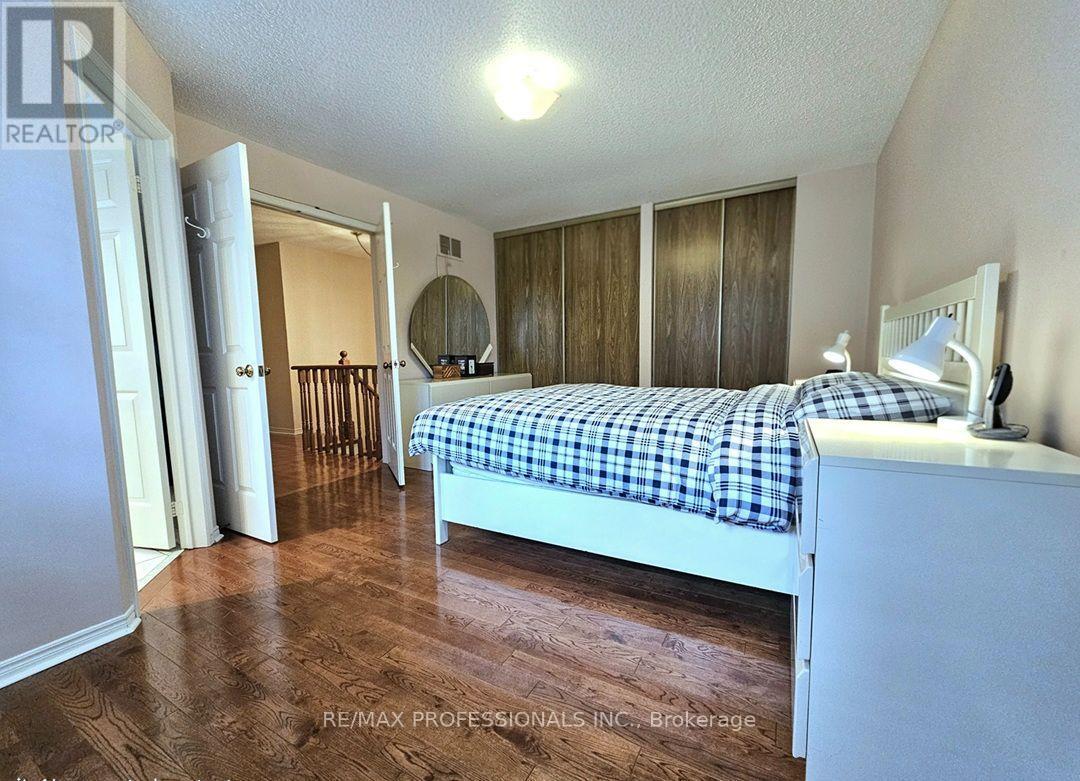 #1 500 SILVERTHORNE CRESCENT - 22