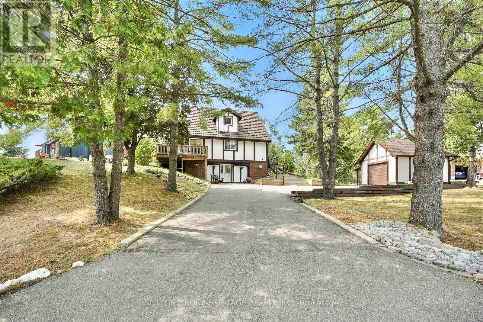 184 PIRATES GLEN DRIVE - 2