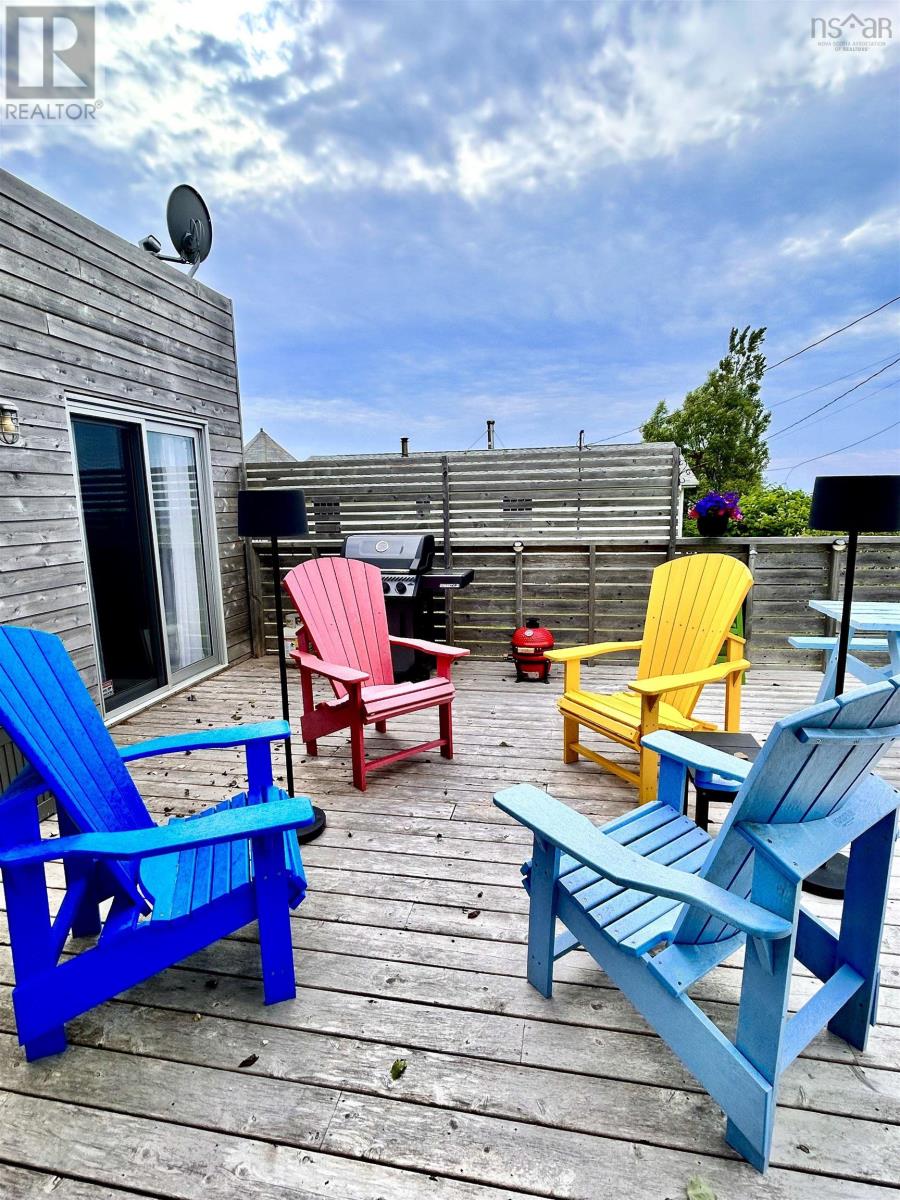 Property 30 of 49 of 19 Beach Road