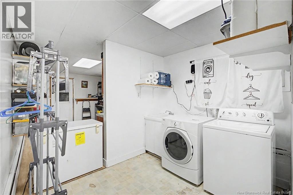 719 Glengarry Place - 36