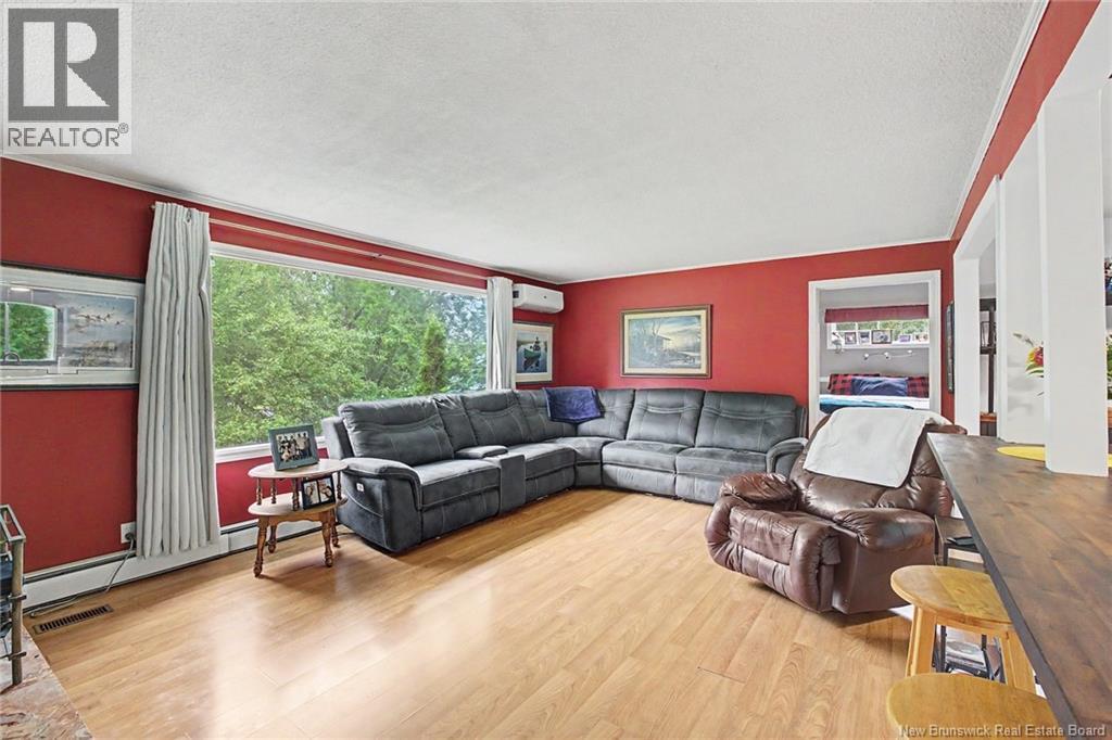719 Glengarry Place - 8