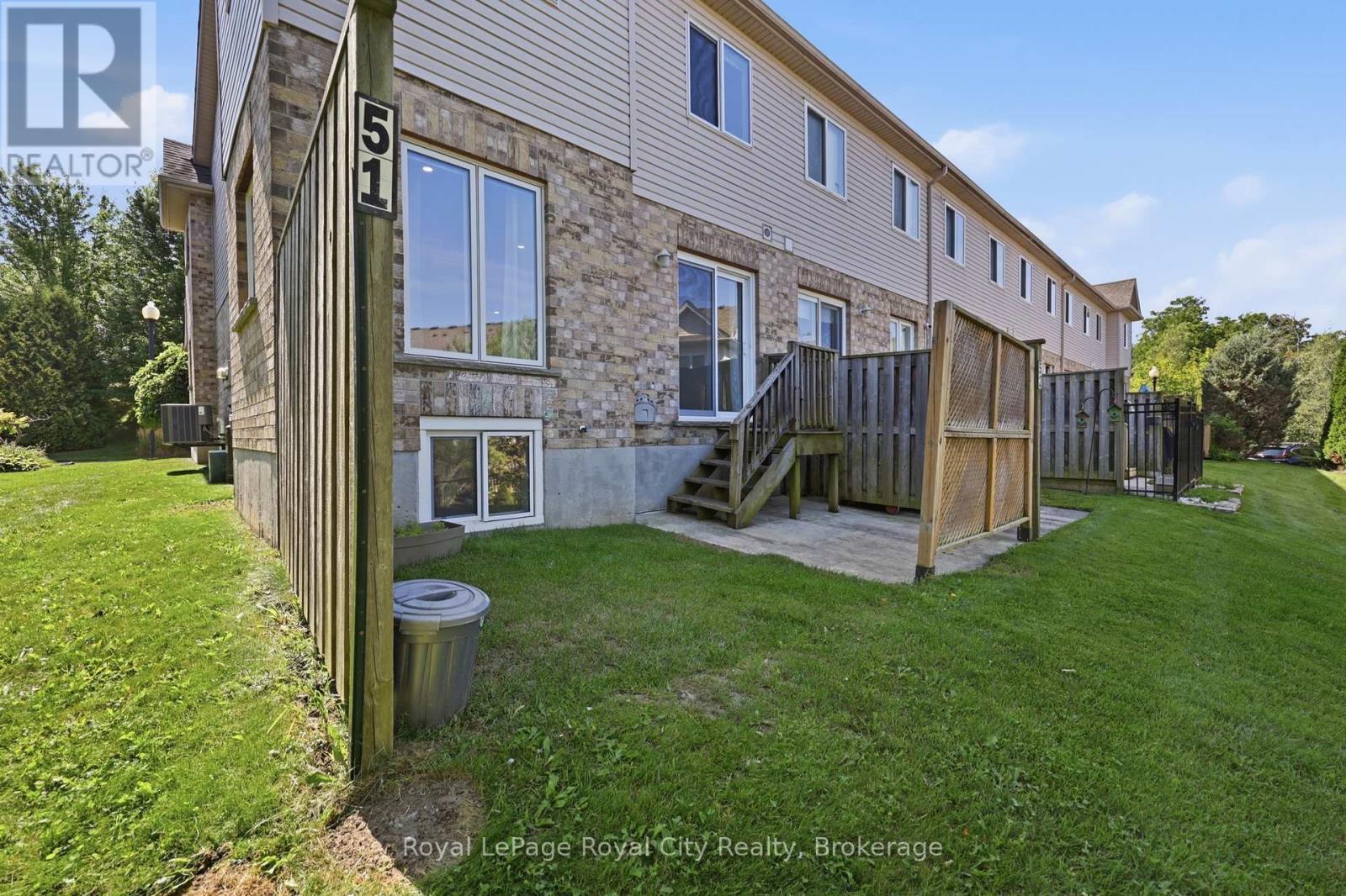 #51 169 BISMARK DRIVE - 40