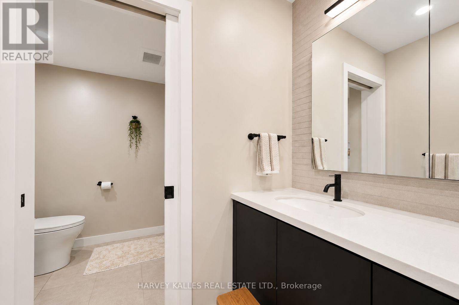 128 LYNDHURST AVENUE - Image 27