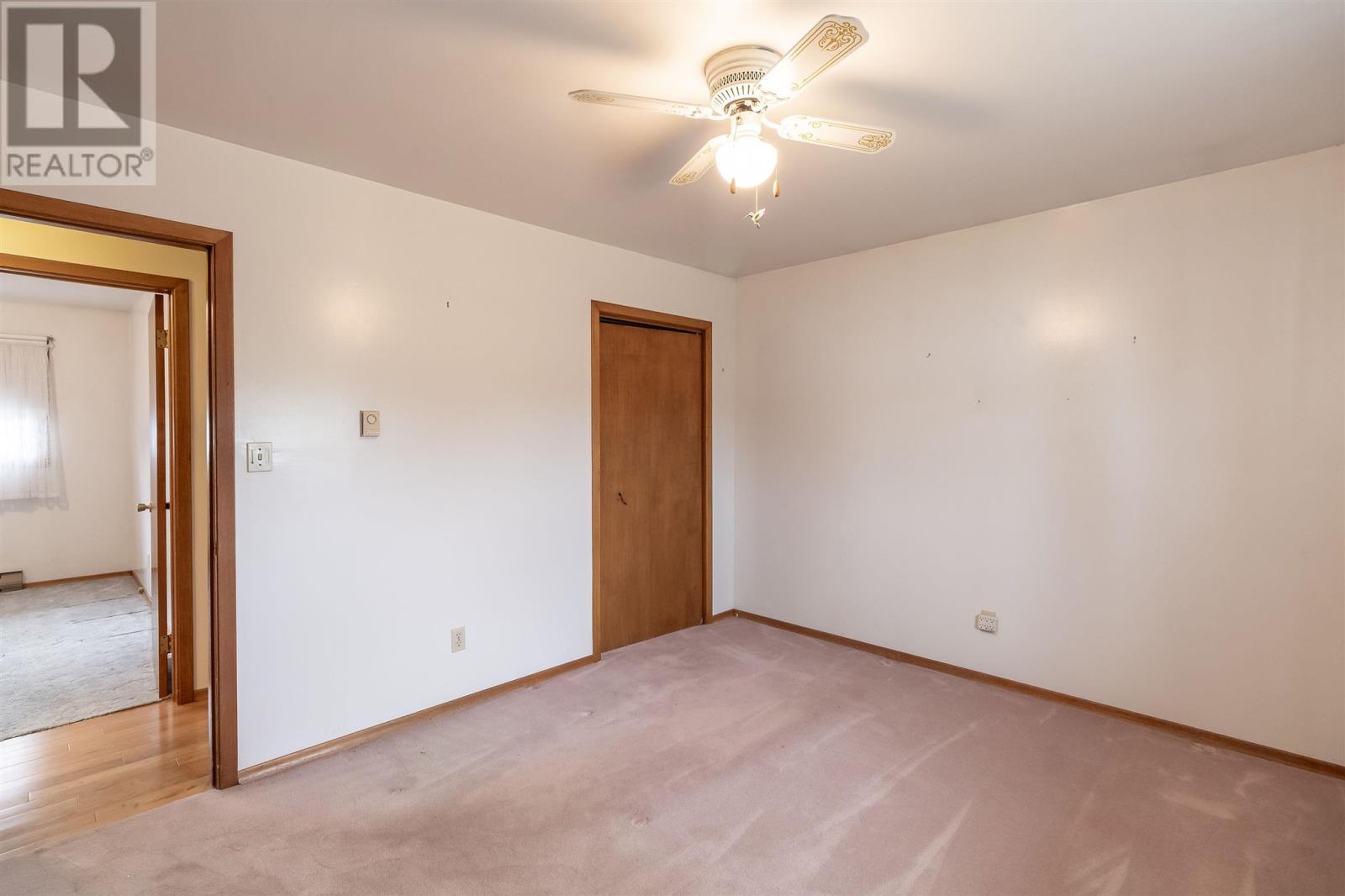 58 Chippewa ST - Image 12