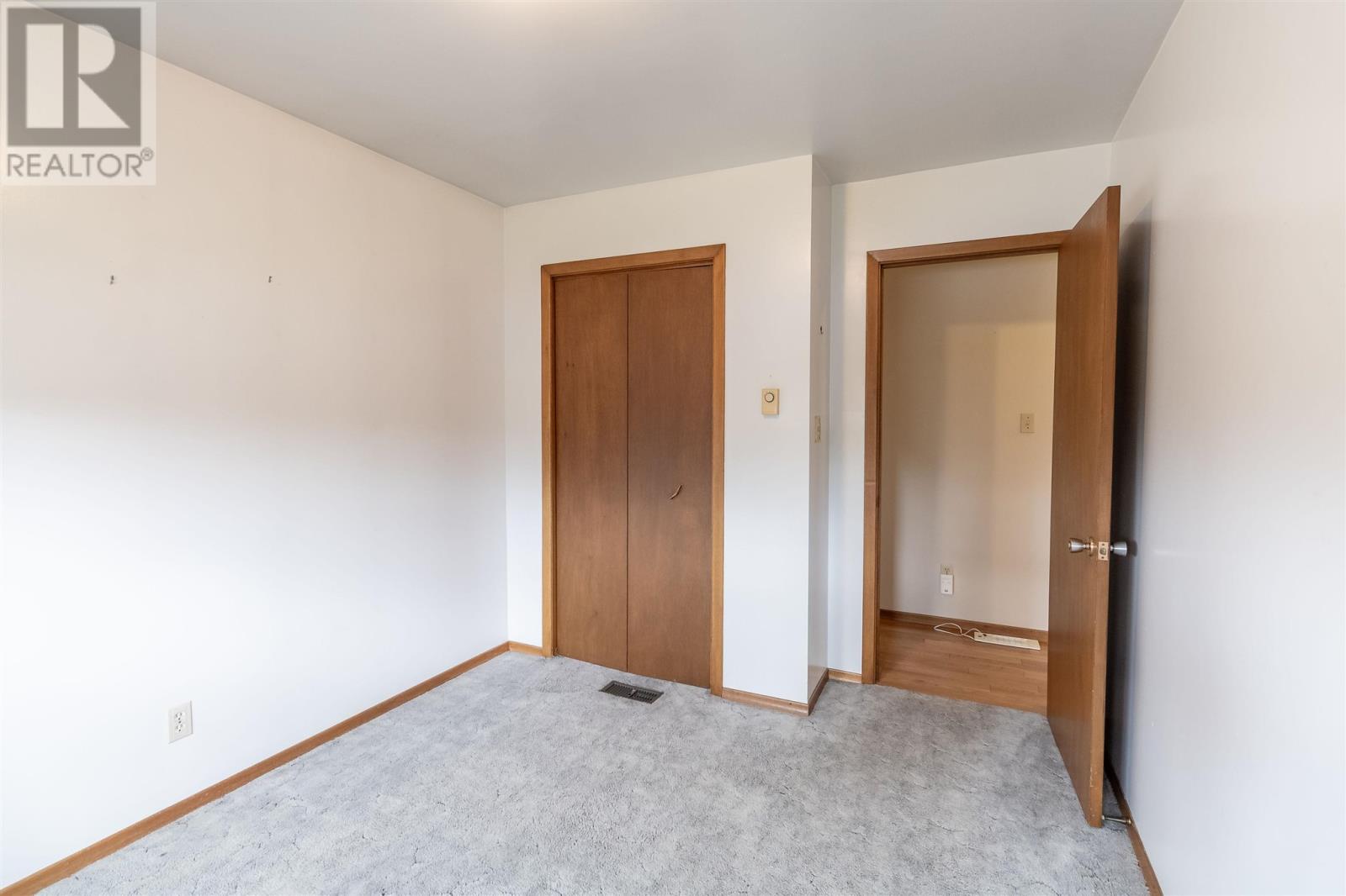 58 Chippewa ST - Image 14