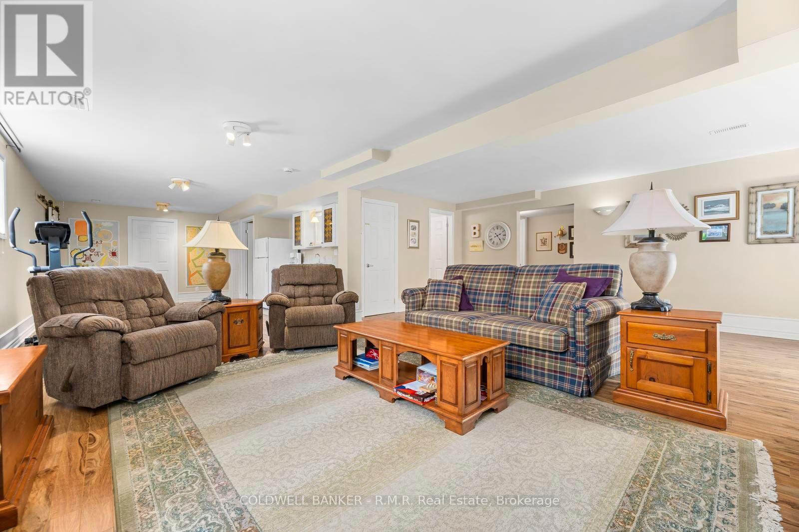 1188 ALDER ROAD E - Image 32