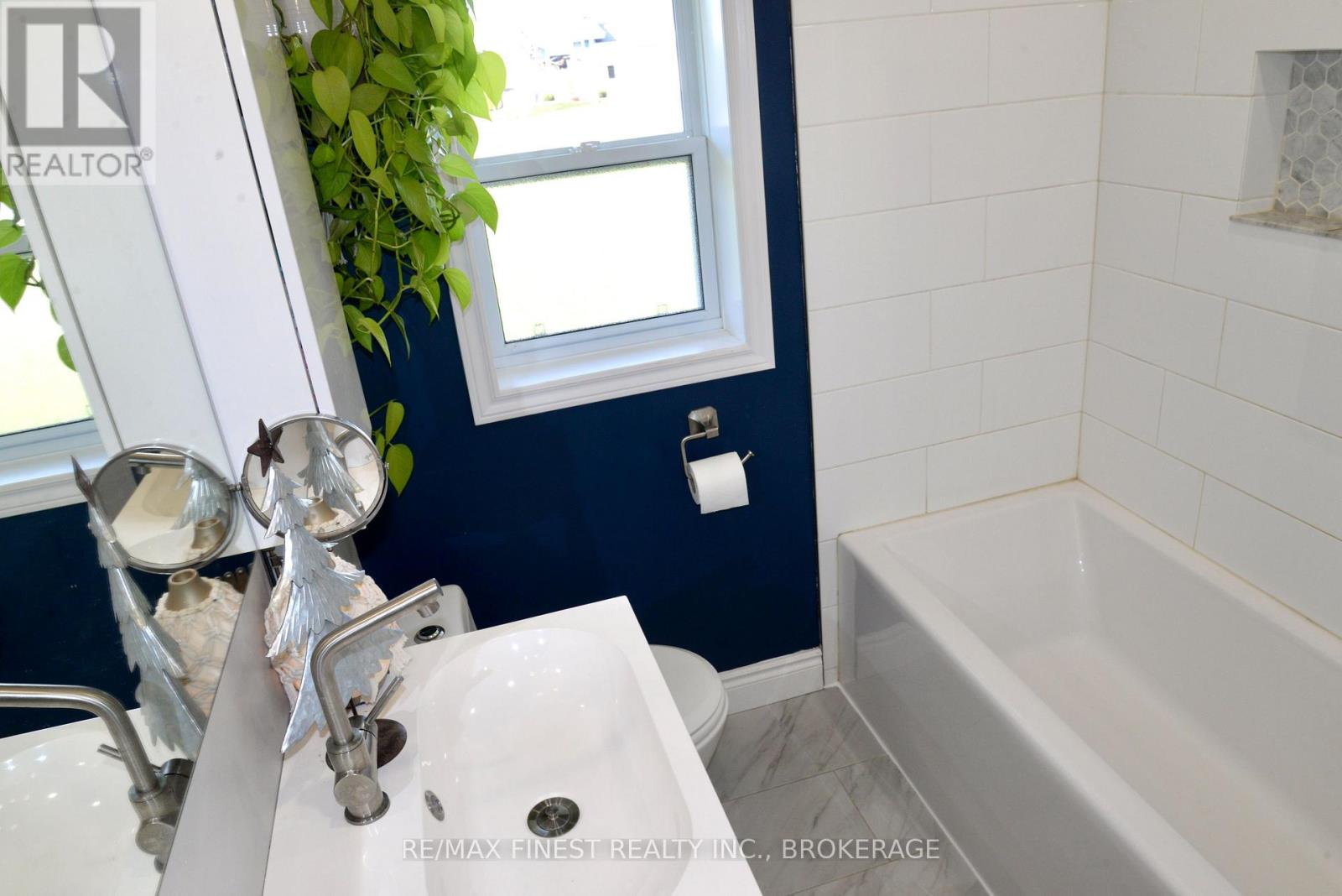 3616 PERTH ROAD - Image 24