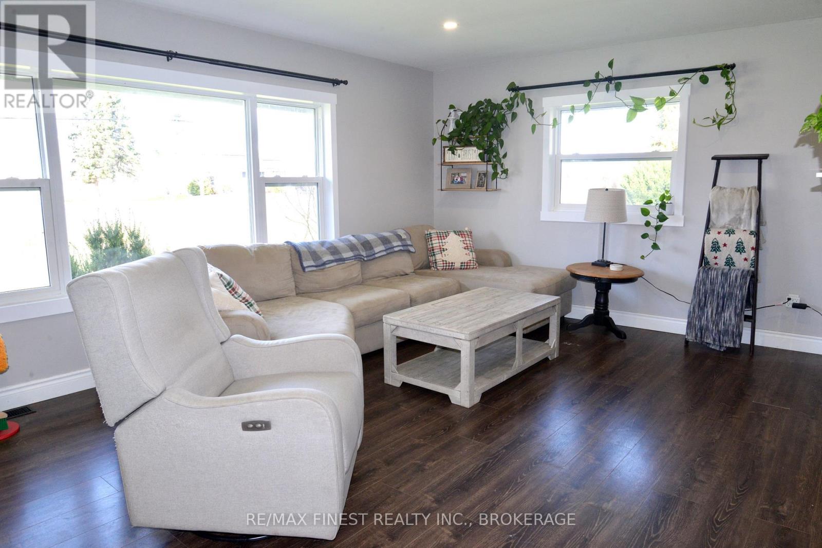 3616 PERTH ROAD - Image 7