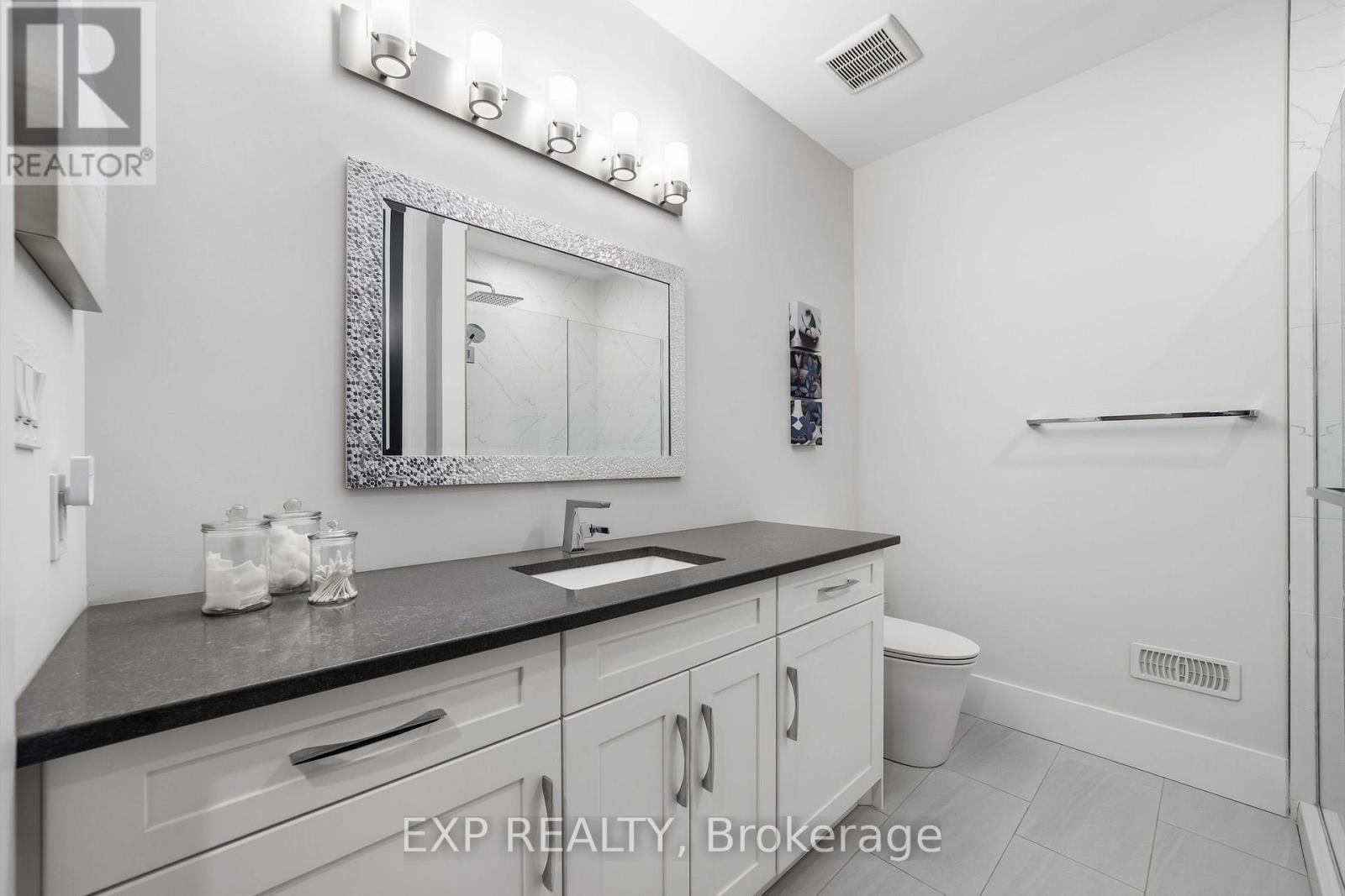 61 ASHBY CRESCENT - Image 36