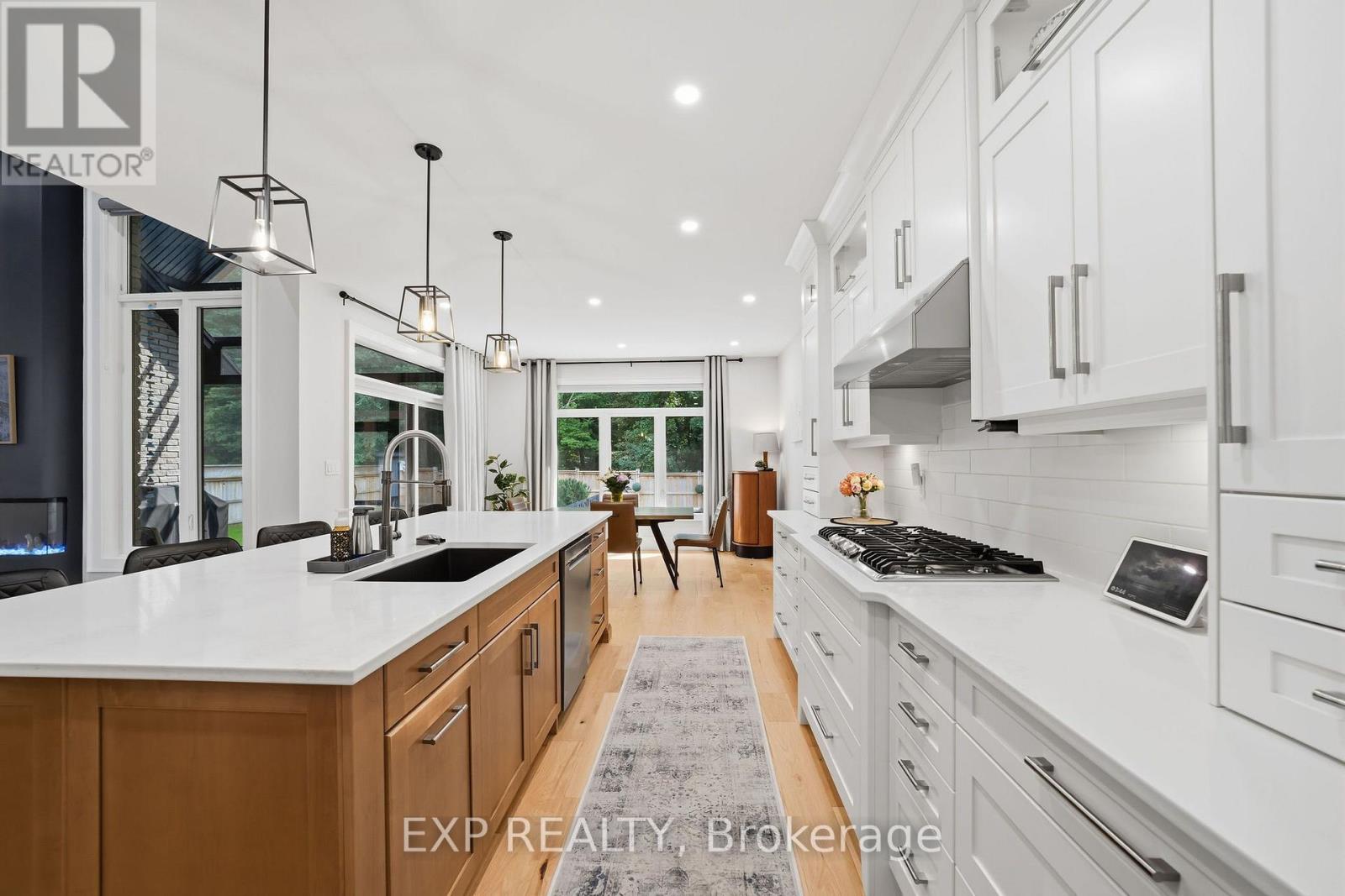 61 ASHBY CRESCENT - Image 4