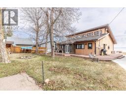 35 Lakeshore Drive, Grandview