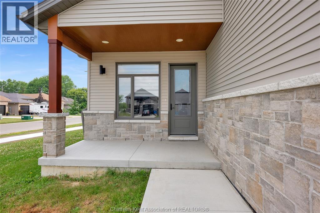 95 IRONWOOD Trail, Chatham, Ontario, N7M0A5, Chatham, Ontario — photo 5 of 5