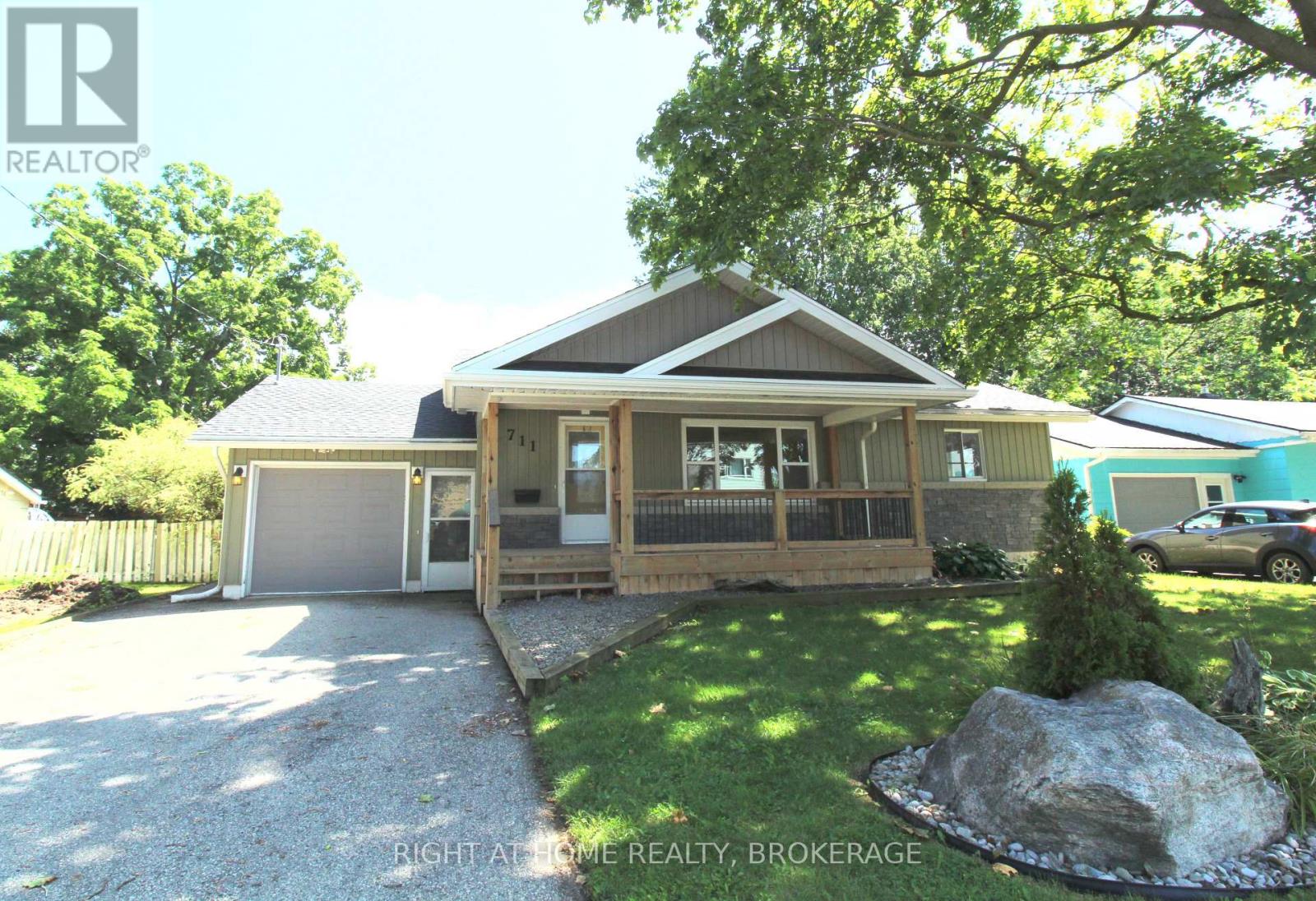 711 JOHN STREET - 1