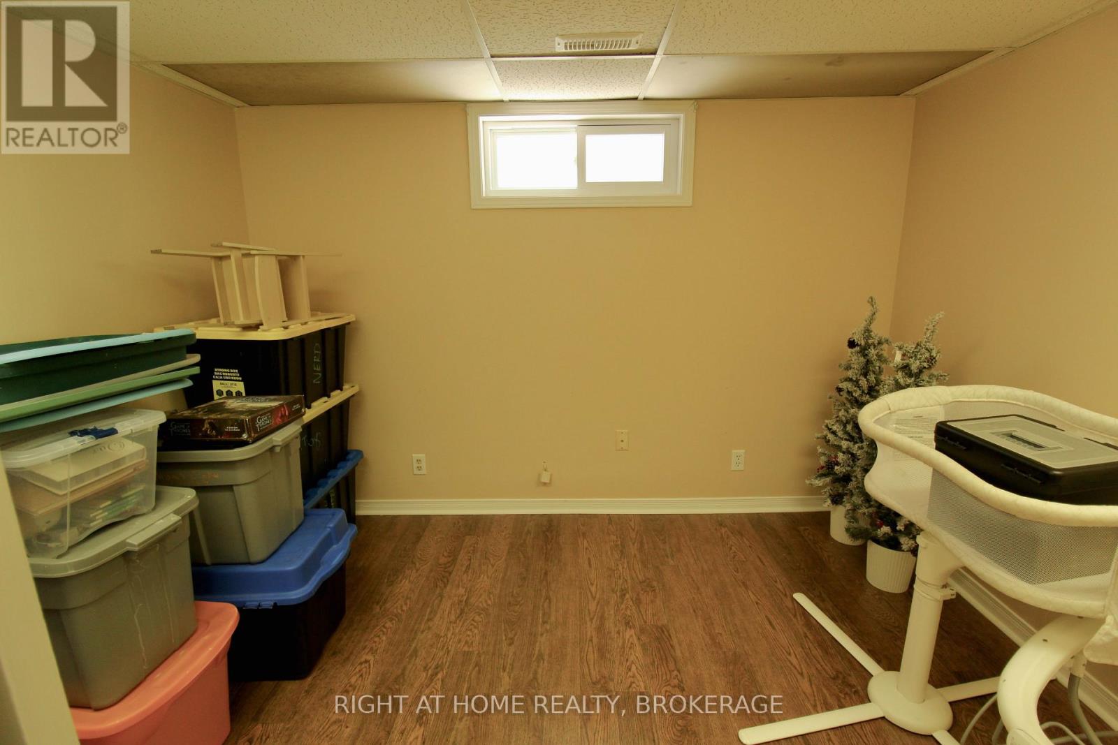 711 JOHN STREET - Image 25