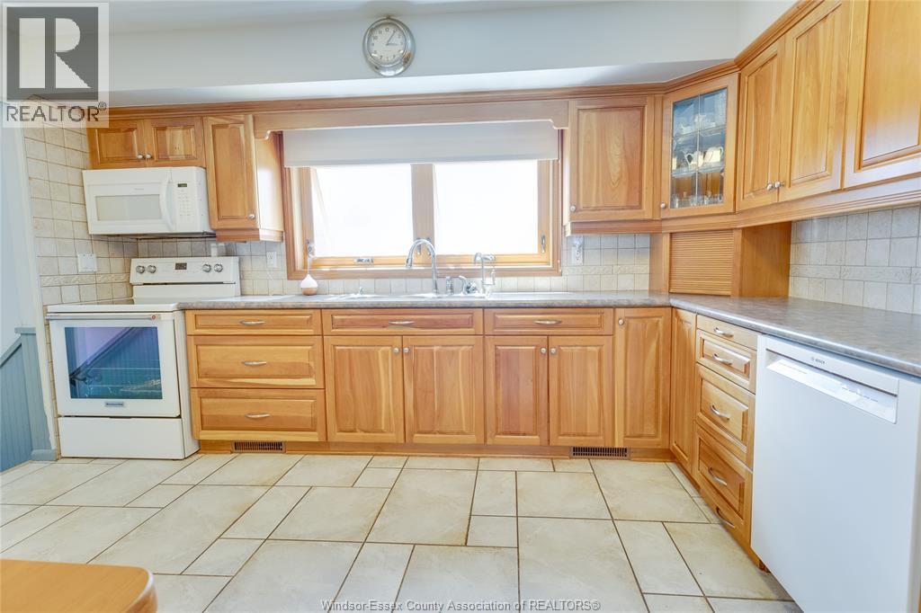 4727 8TH CONCESSION ROAD - Image 11