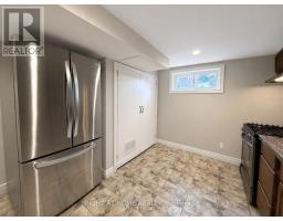 Lower - 830 Brucedale Avenue E, Hamilton, ON L8T1L3 Photo 9