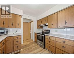 Kitchen - 26193 St Clair Street, Chatham, ON N7M5J7 Photo 13
