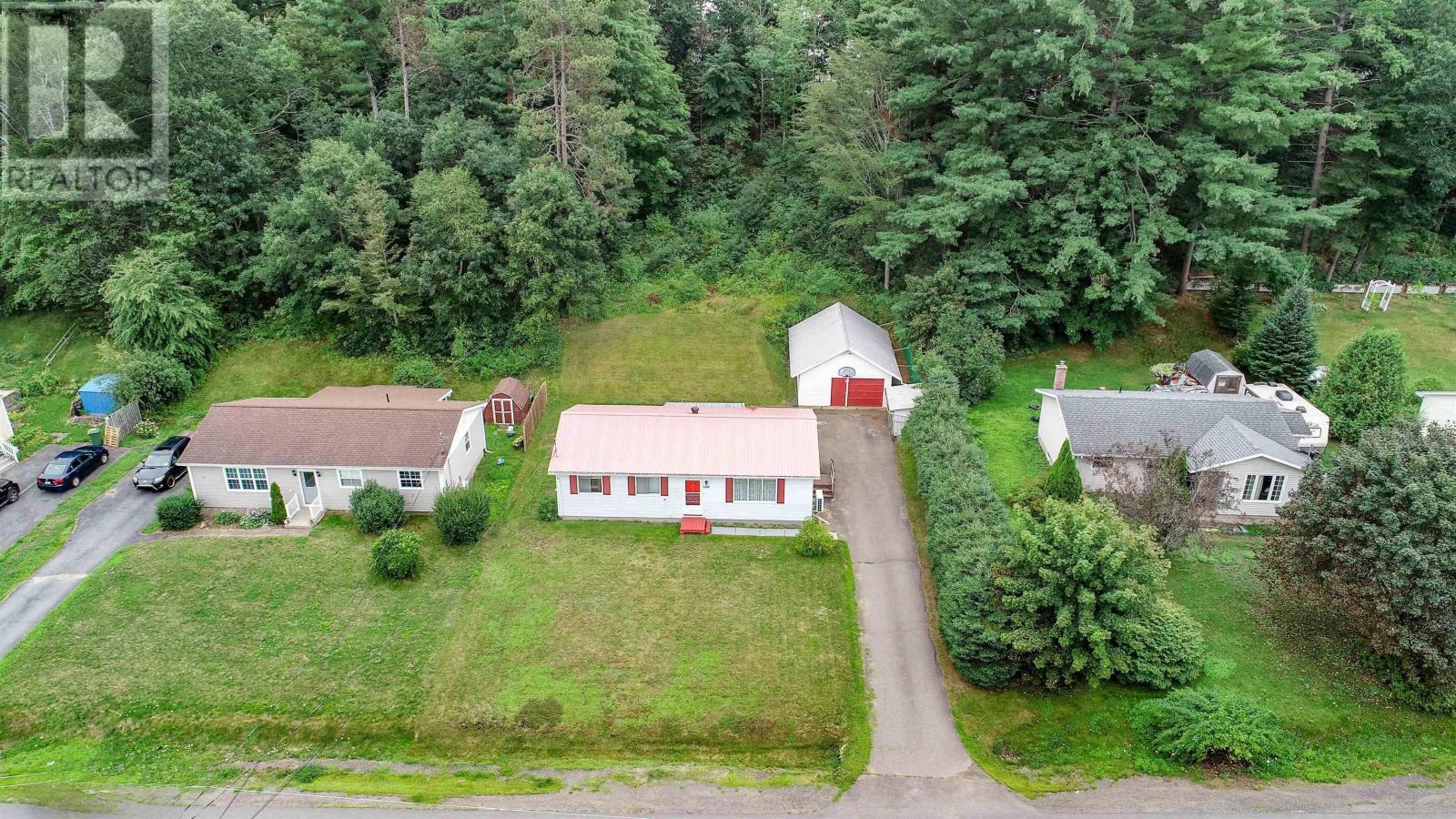 1144 Aalders Avenue, - 31