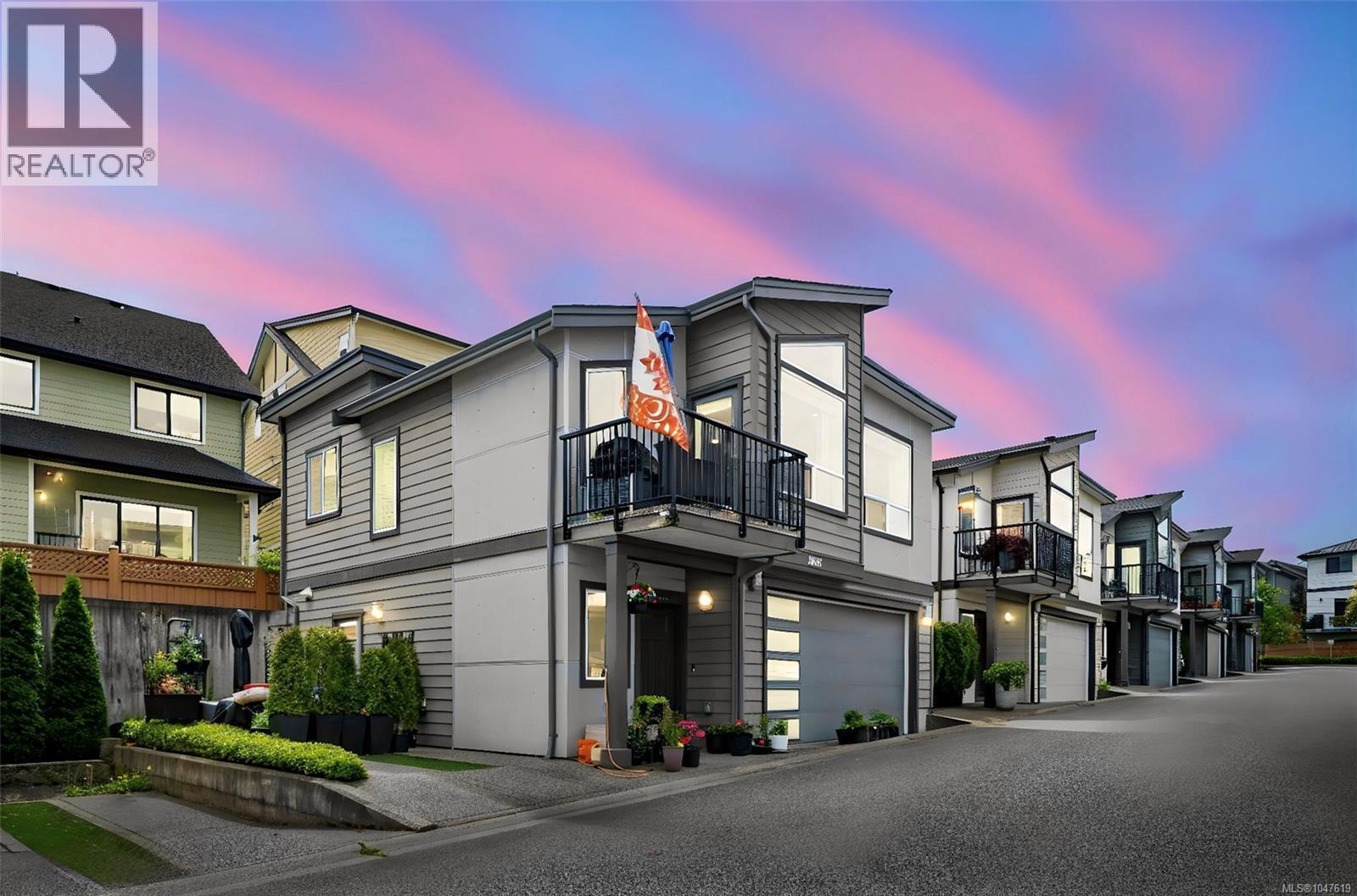 1005 Boeing Close - 34