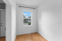 1129 Pritchard Avenue, Winnipeg, MB R2X0G7 Photo 12