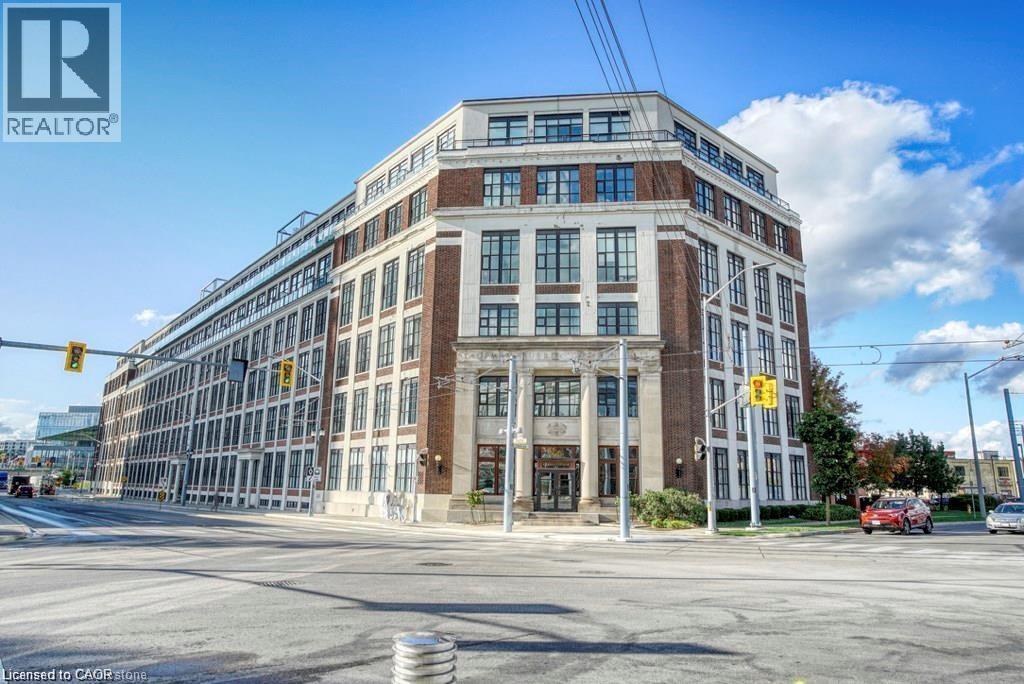#506 410 KING Street W - Image 19