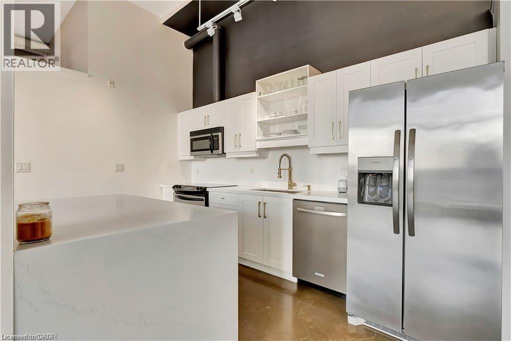 #506 410 KING Street W - Image 7
