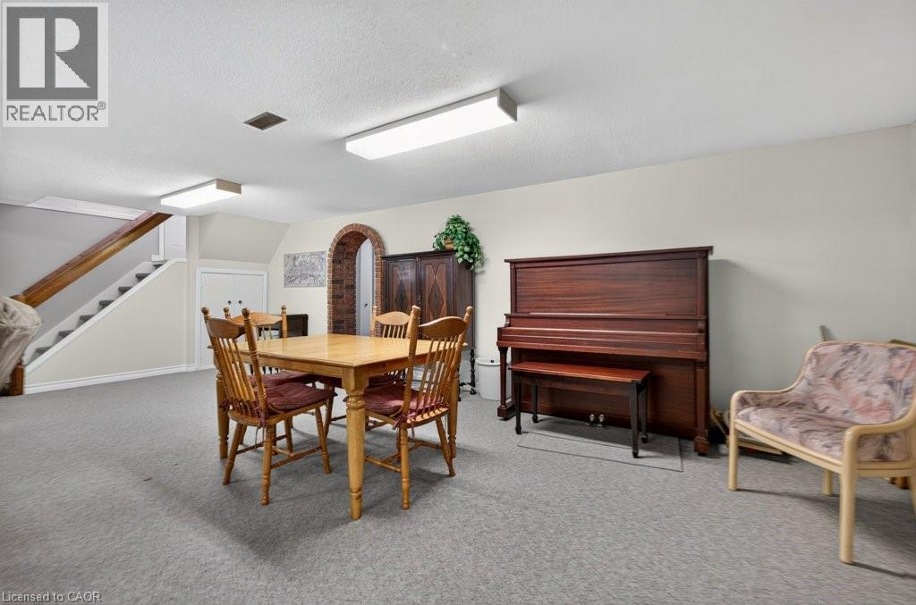 476 EAST 37TH Street - Image 33