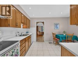 4pc Bathroom - 476 East 37th Street, Hamilton, ON L8V4B9 Photo 9
