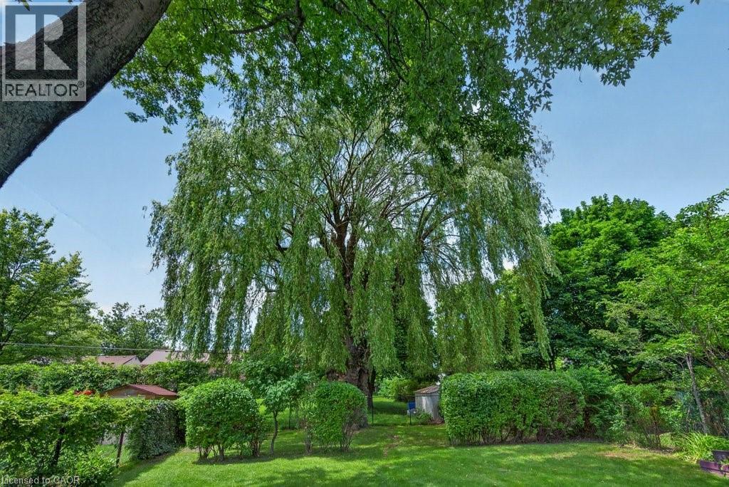 476 EAST 37TH Street - Image 39
