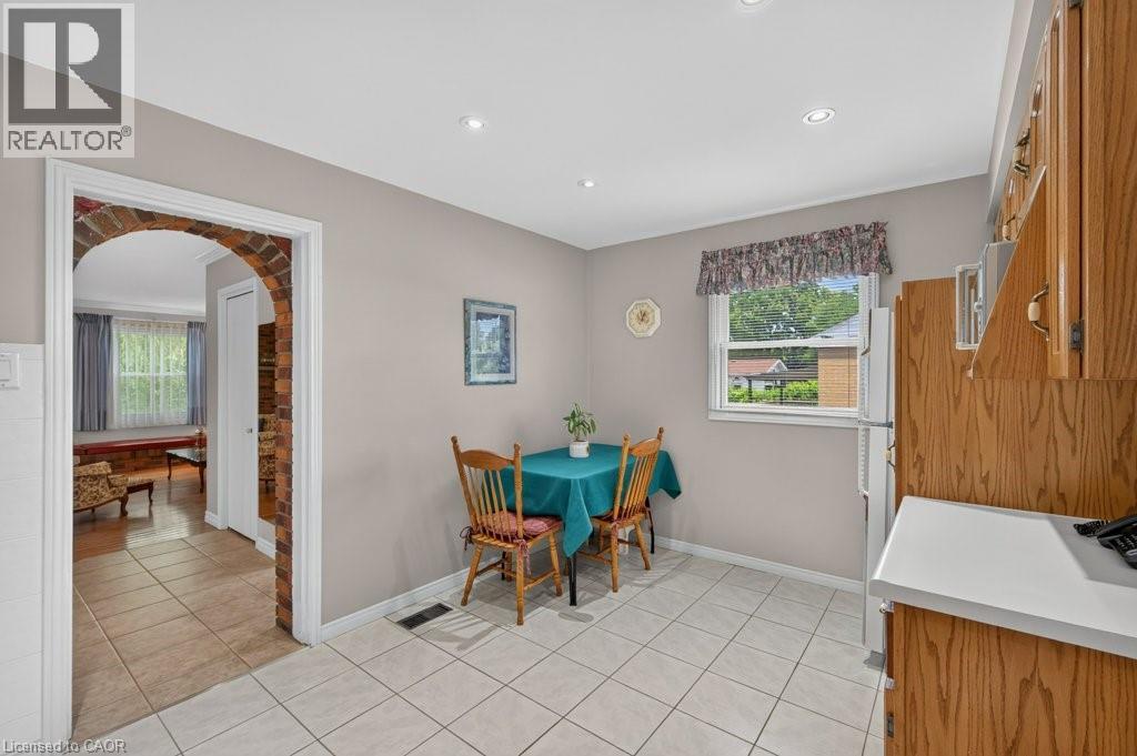 476 EAST 37TH Street - Image 12